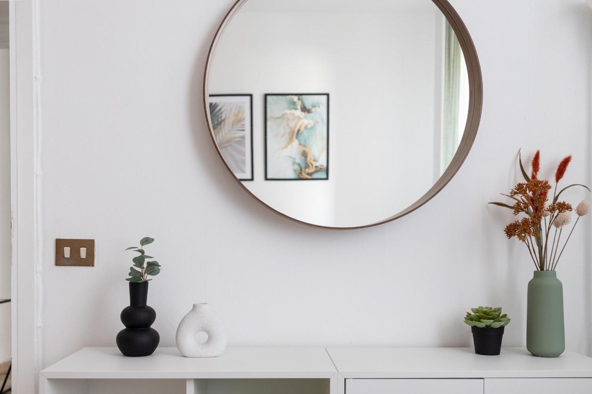 8 Min Dalla Metro Casa Elegante Con Netflix E Wifi ミラノ エクステリア 写真