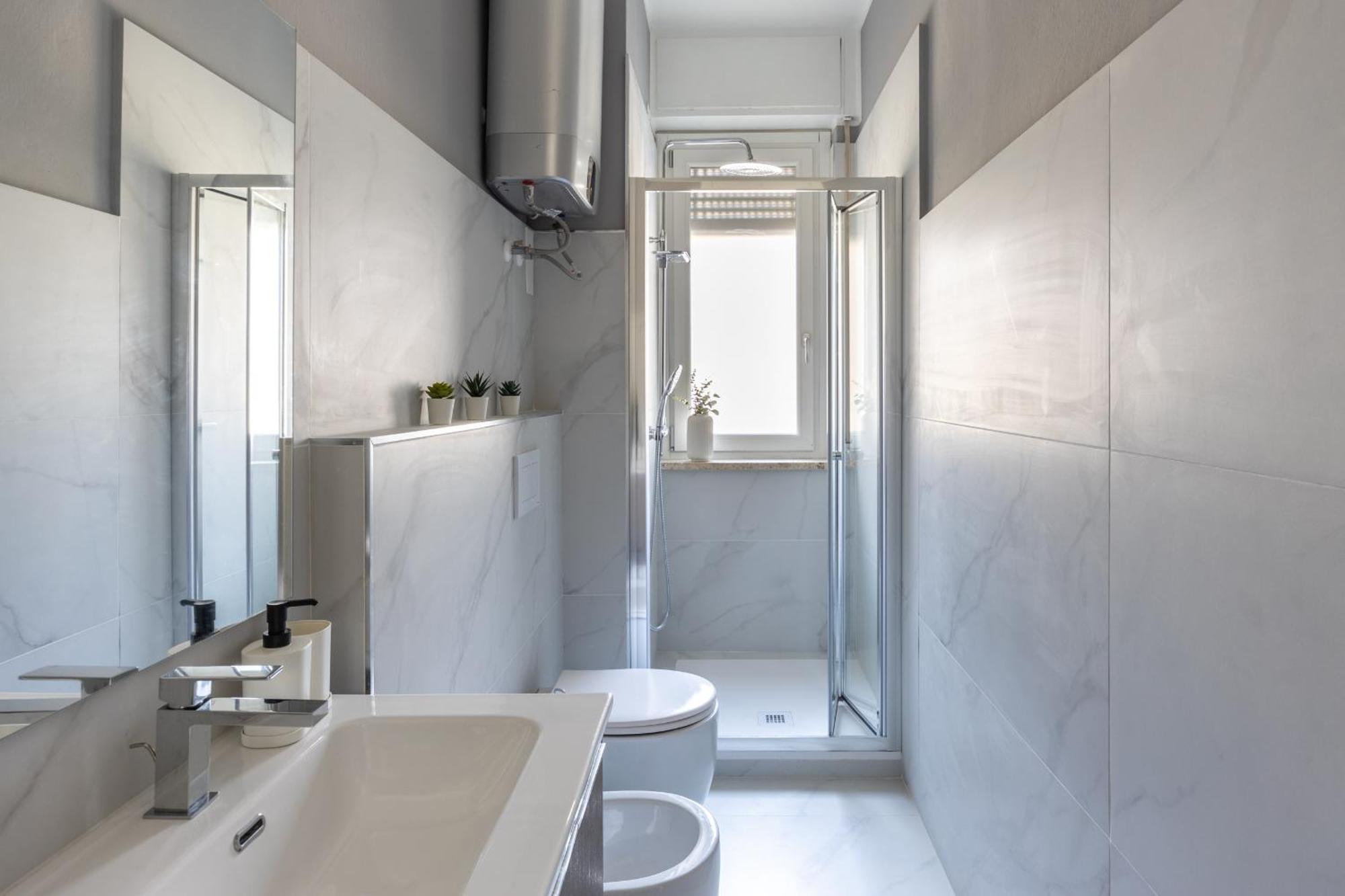 8 Min Dalla Metro Casa Elegante Con Netflix E Wifi ミラノ エクステリア 写真