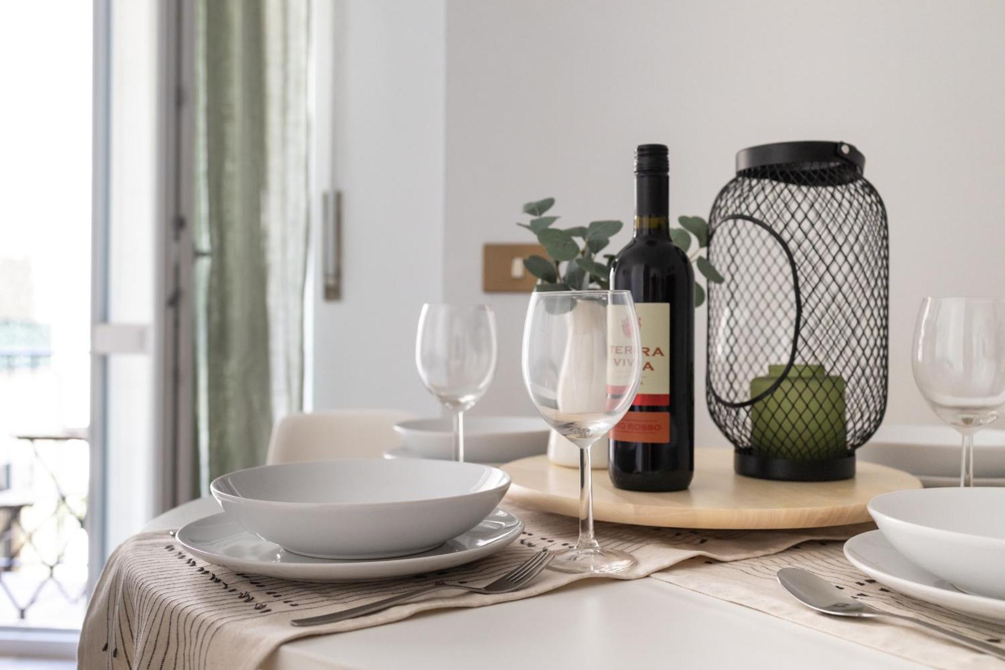 8 Min Dalla Metro Casa Elegante Con Netflix E Wifi ミラノ エクステリア 写真